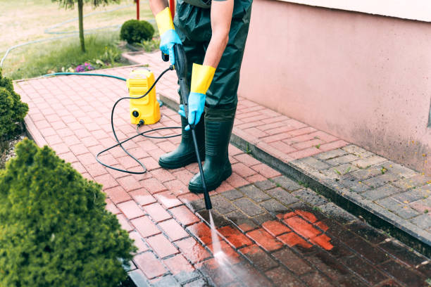 Best Concrete Sealing  in Mishicot, WI