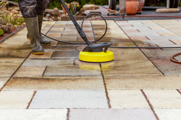 Professional Pressure Washing in Mishicot, WI
